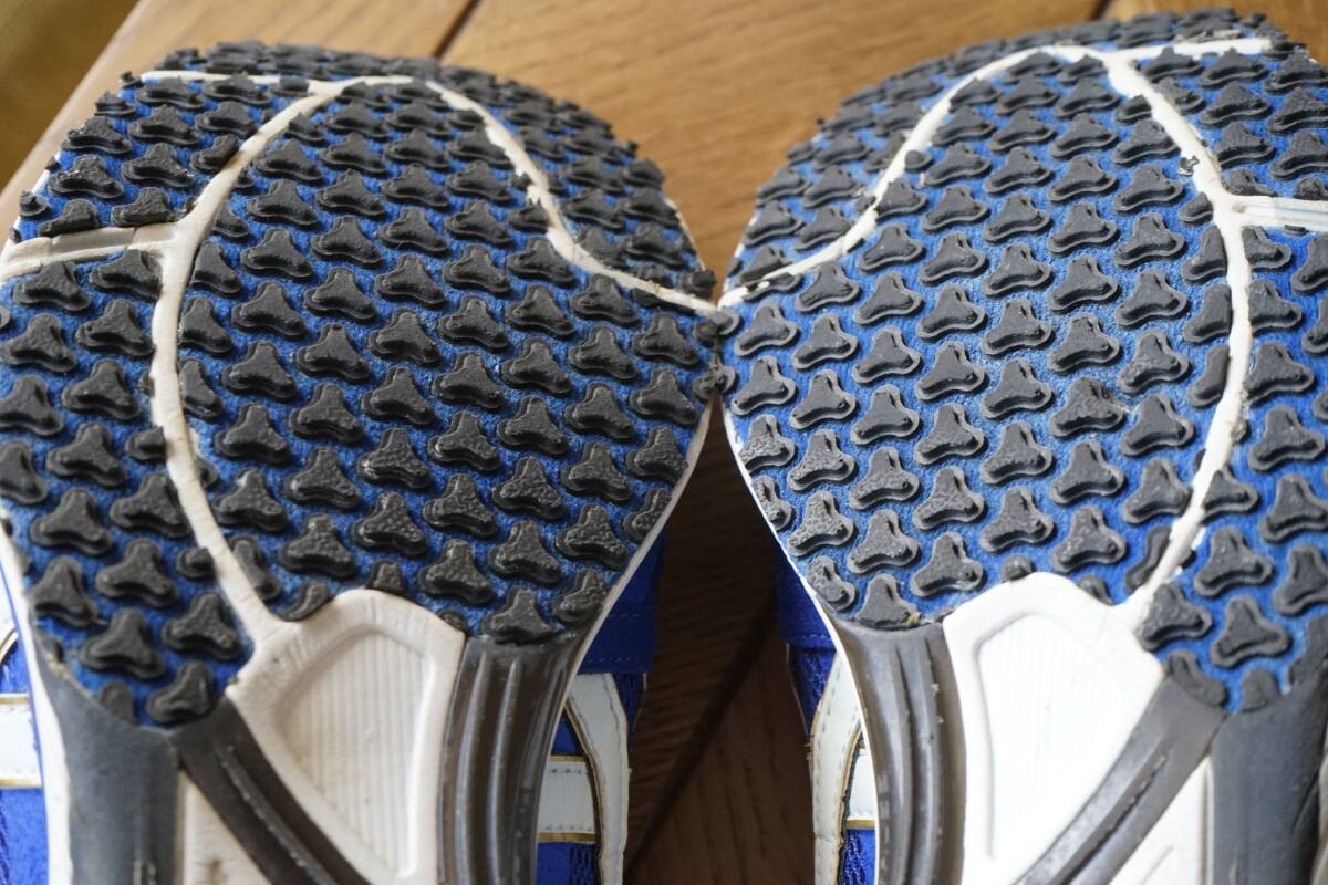 ◆◇美品・27.0cm ASICS TARTHERZEAL4 アシックス ターサージール4薄底ランニングシューズ◇◆_画像9