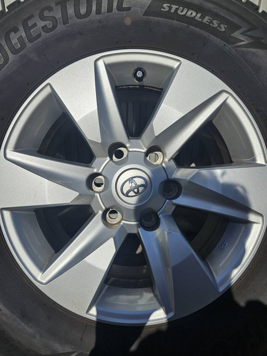 TOYOTA　150系 ランドクルーザープラド 後期 　純正　アルミホイール＋スタッドレスタイヤ　4本セット_画像2