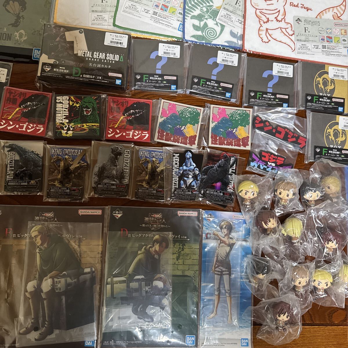一番くじ　進撃の巨人　ゴジラ　爬虫類&両生類　ハンターハンター　メタルギアソールド_画像2