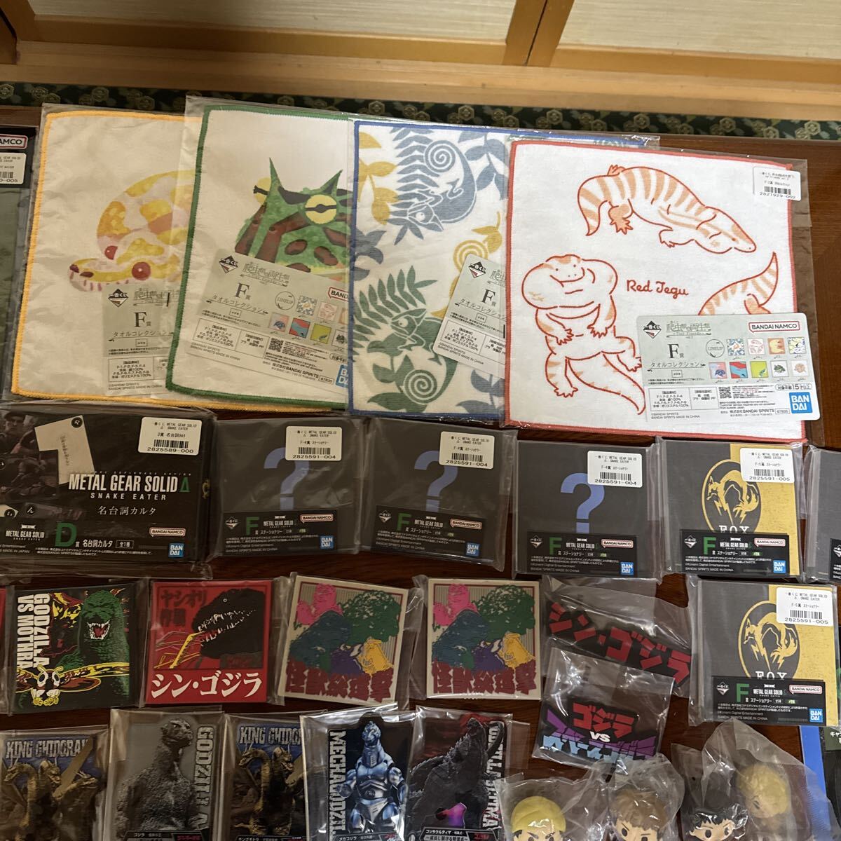 一番くじ　進撃の巨人　ゴジラ　爬虫類&両生類　ハンターハンター　メタルギアソールド_画像4