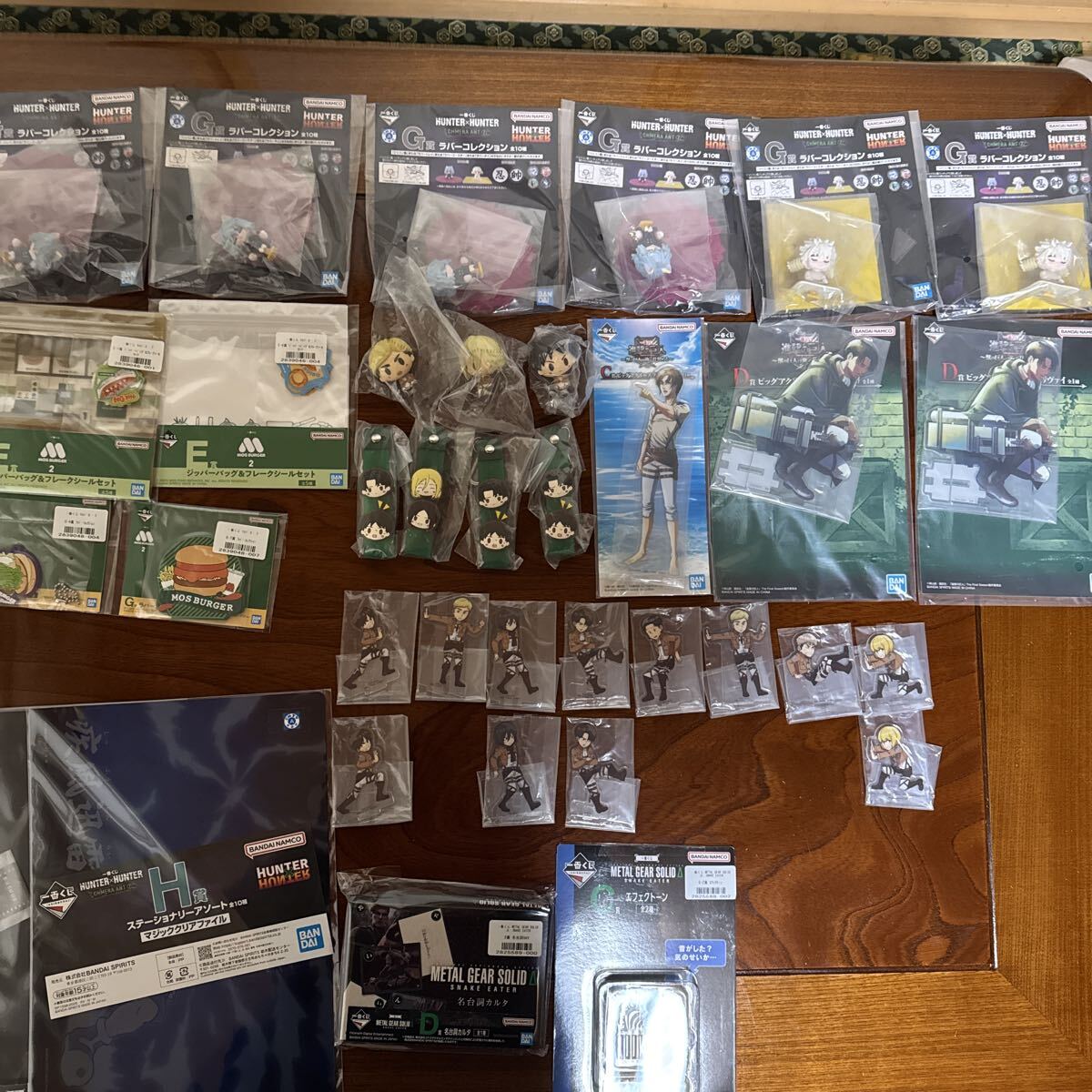 一番くじ　ドラゴンボール キングダム　ゴジラ　ワンピース　　　　　　　　　　　　モスバーガー　ハンターハンター　進撃の巨人　_画像5
