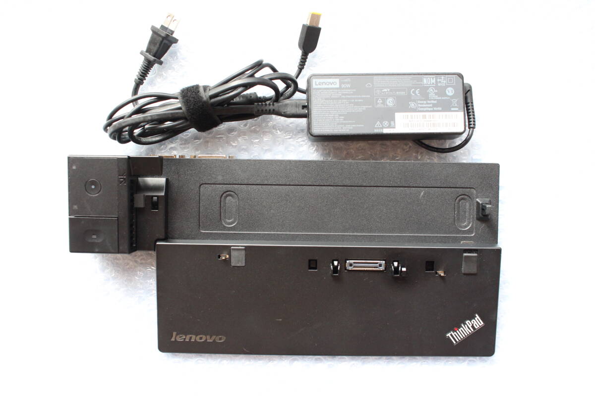 Lenovo ウルトラドッグ ドッキングステーション 40A2 中古 90ｗ電源付 キー無し ThinkPad X240 X250 X260 X270 T470 L570 等 (X27_251106) _画像1