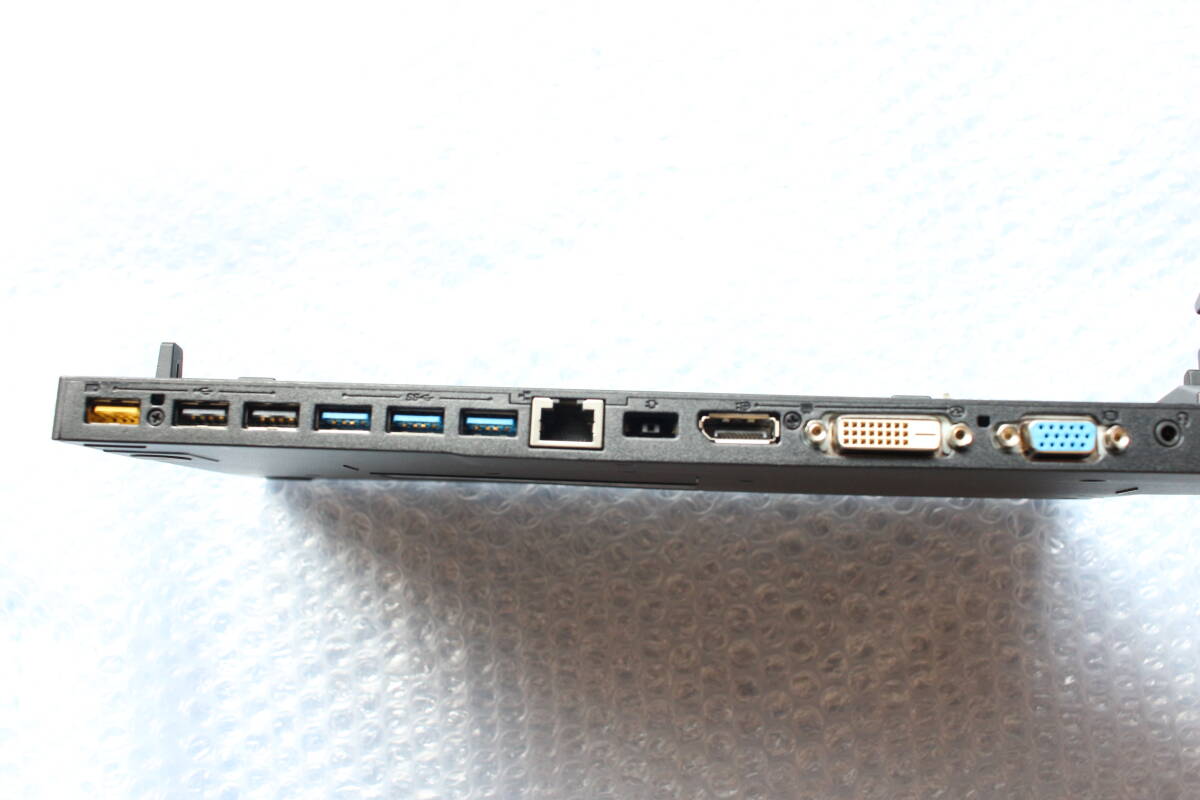 Lenovo ウルトラドッグ ドッキングステーション 40A2 中古 90w電源付 キー無し ヒビあり ThinkPad X240 X250 X260 X270 等 (X27_251023)_画像7