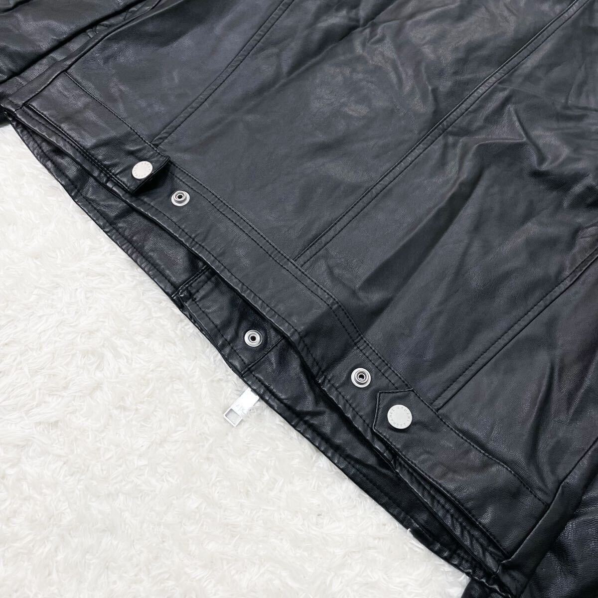 超希少!!lXL相当!!アルマーニエクスチェンジ【ド派手な一着】レザー ライダース ジャケット キルティング 裏地ロゴ柄 黒 ブルゾン ARMANI _画像8