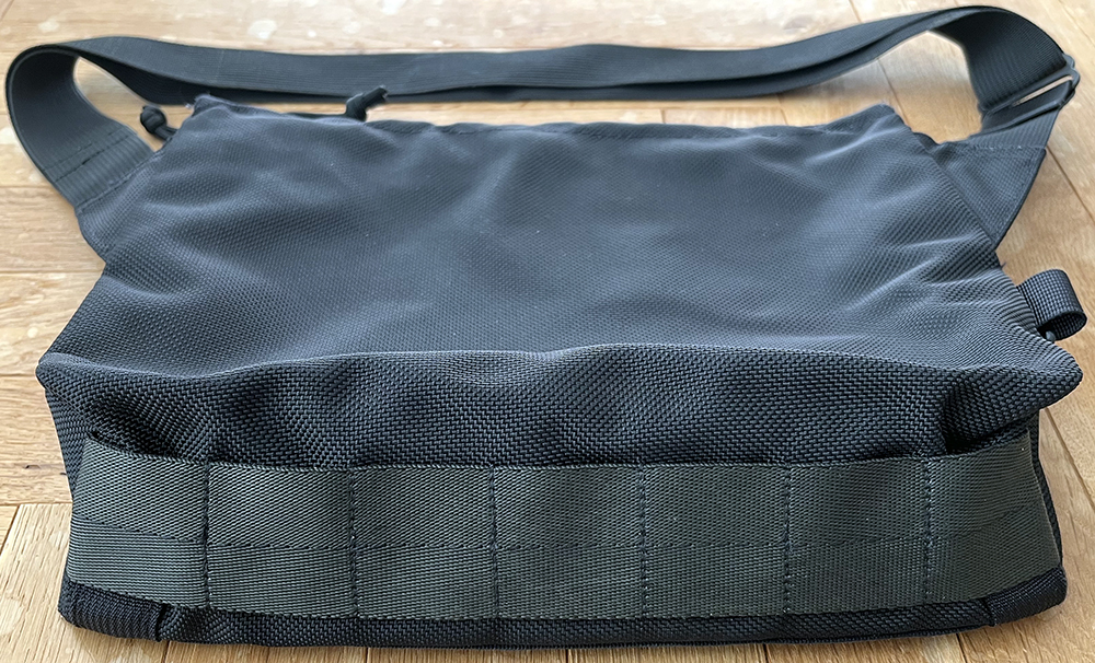 BRIEFING × BEAMS PLUS　Fleet Messenger Bag　ブリーフィング×ビームスプラス　フリートメッセンジャーバッグ　アメリカ製_画像4