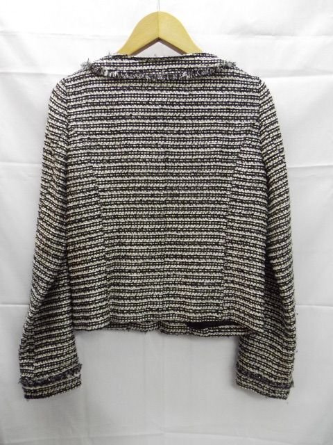 美品★INDIVI◎インディヴィ/ノーカラージャケット/ホワイト/ブラック/ラメ/05サイズ_画像2