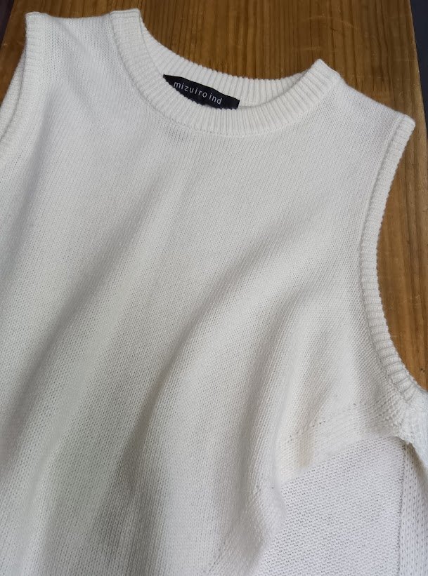mizuiroind☆ミズイロインド アシンメトリースリットベスト 参考価格:11,000円 オフホワイト_画像4