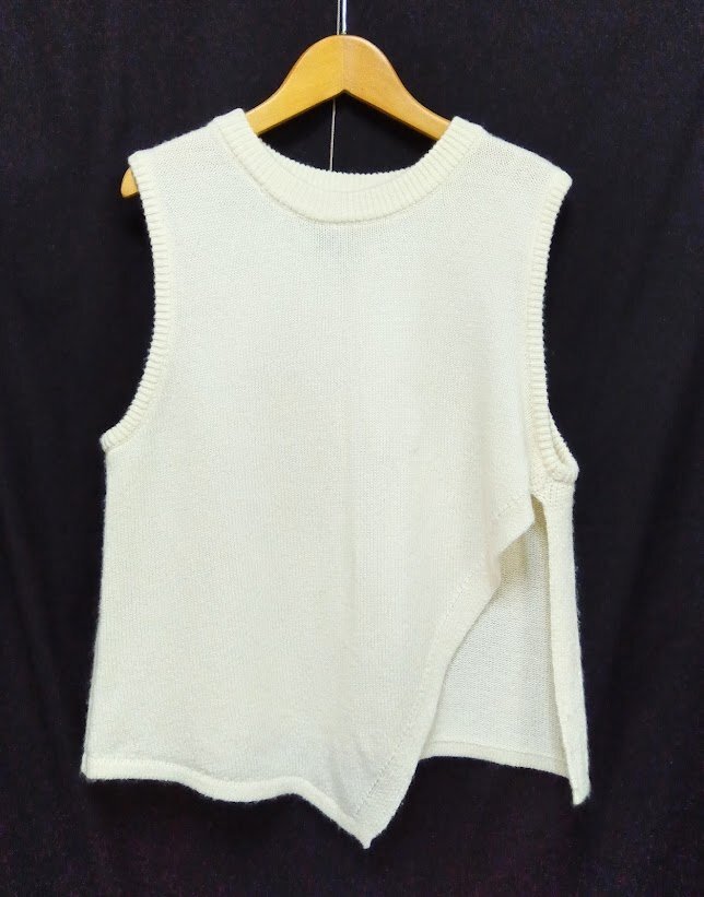 mizuiroind☆ミズイロインド アシンメトリースリットベスト 参考価格:11,000円 オフホワイト_画像1