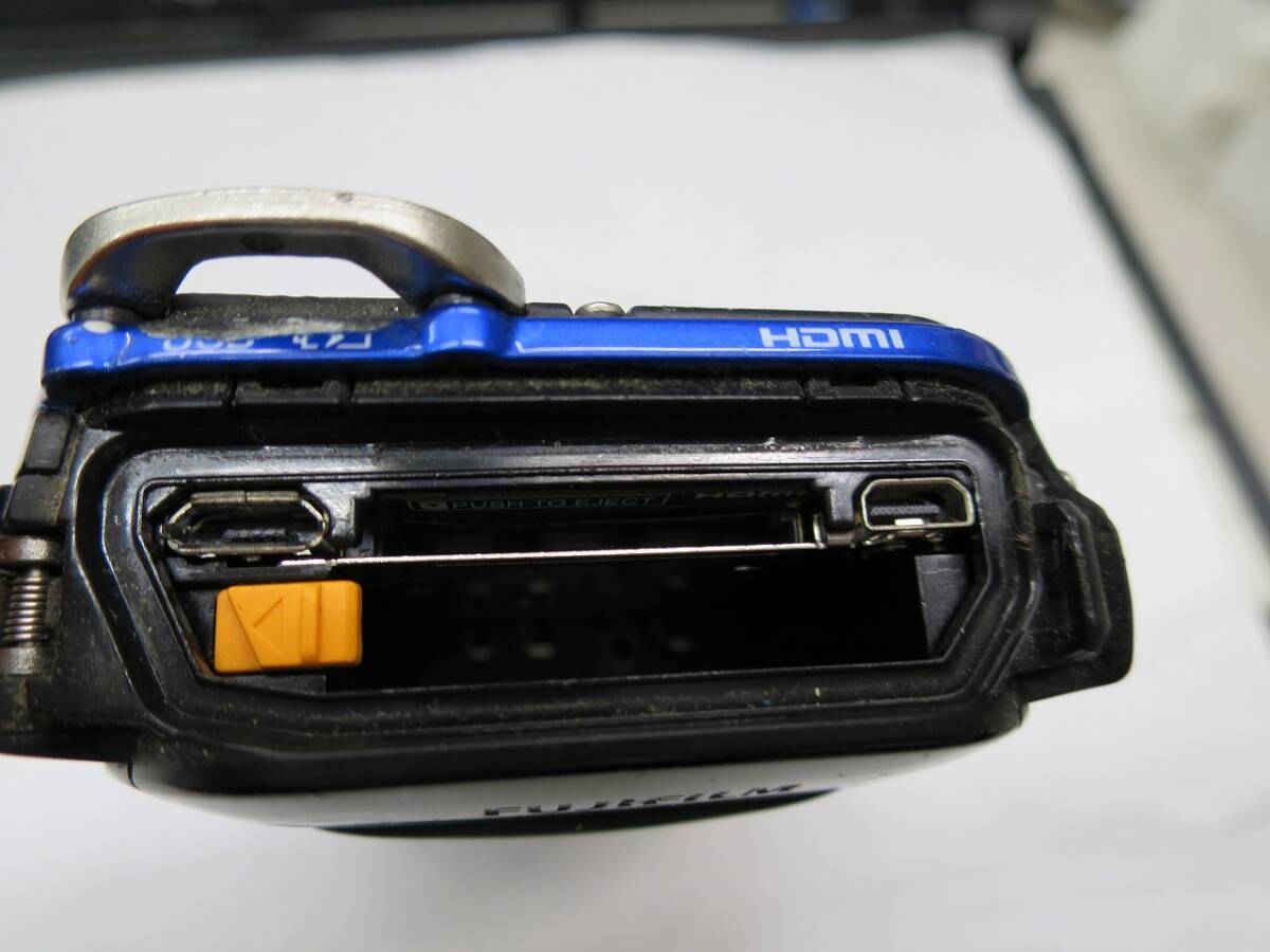 (ジャンク品)デジタルカメラ FUJIFILM　FINEPIX　XP70 単品_画像5