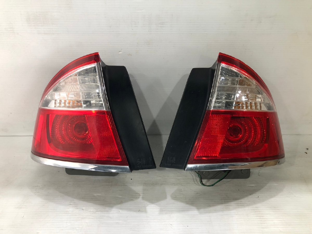 【店舗引取歓迎】スバル レガシィ B4 D型 BL5 後期 純正 テールライト テールランプ レンズ 左右 セット KOITO 220-20960 L棚_画像1