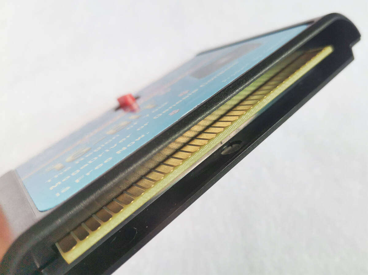 メガドライブ専用 改造無しで リージョンフリー 変換アダプタ メガジェネ通 マジックキー レベルアップバージョン_画像3