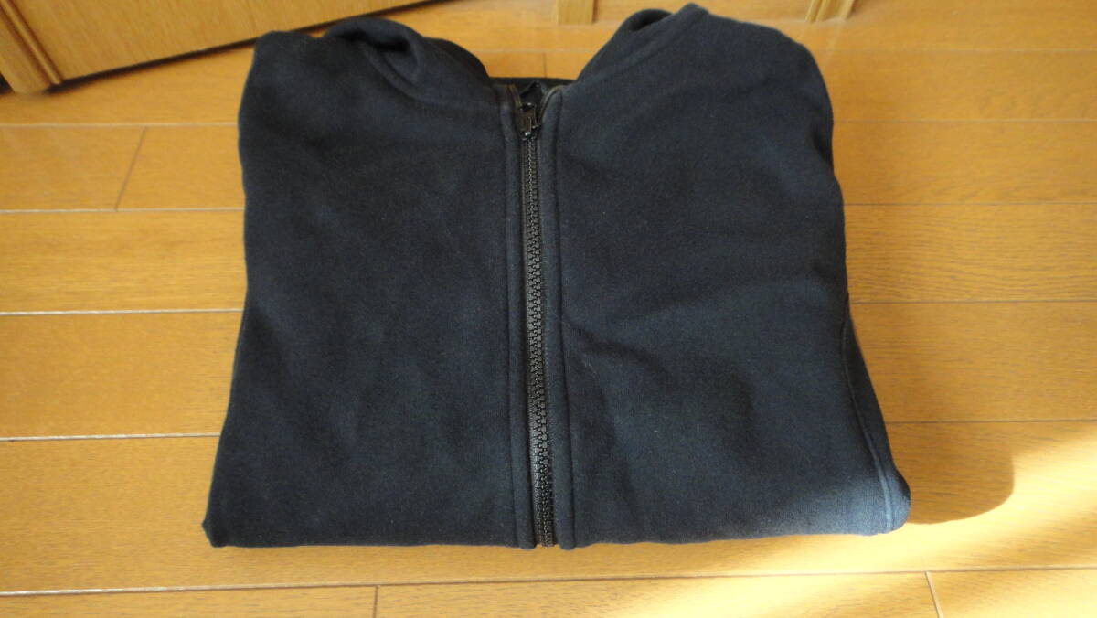 ☆UNIQLO【防風スエット】Ｌサイズ 　黒 USED ☆_画像1