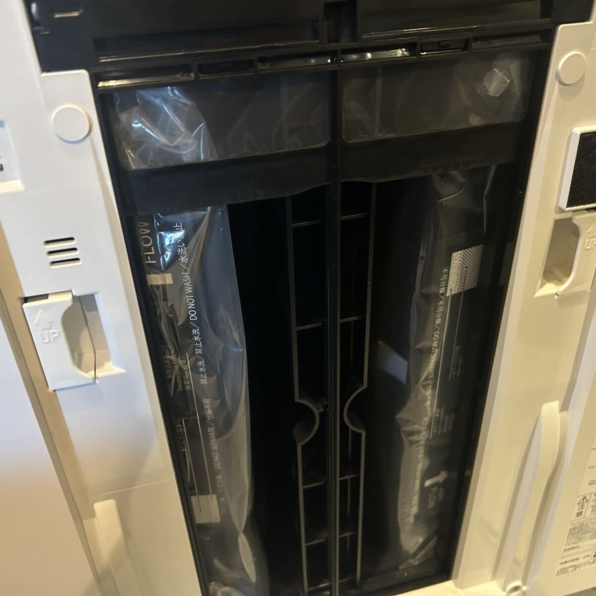  низкая цена старт! почти не использовался! пол класть type "plasma cluster" система очищения воздуха ионами очиститель воздуха FU-M1400-W фильтр и т.п. не использовался!