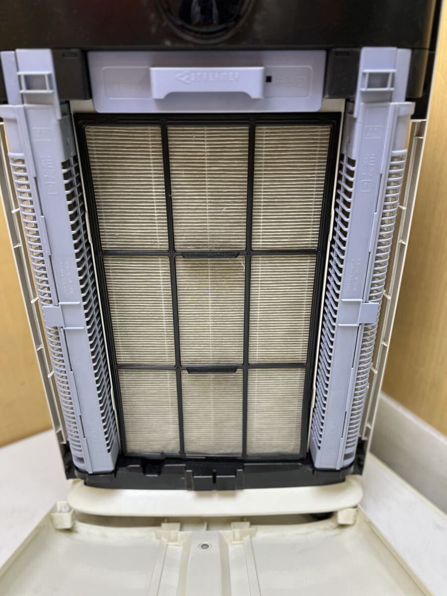 U011359 DAIKIN ダイキン TCK70M-W 空気清浄機 2012年製 現状品 1127_画像8