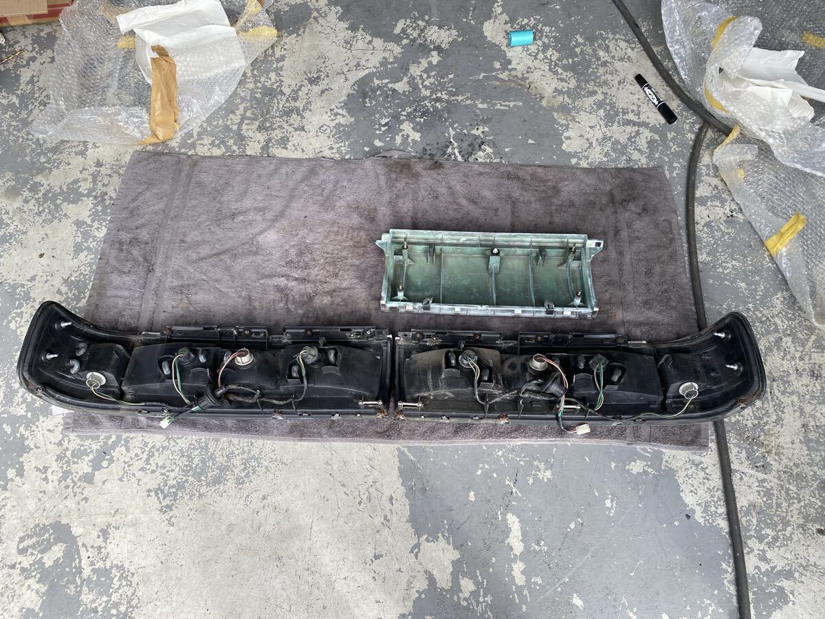 美品 純正　JZX81 GX81 クレスタ　テールランプ 左右セット テールライト 爪割れ無し　_画像9