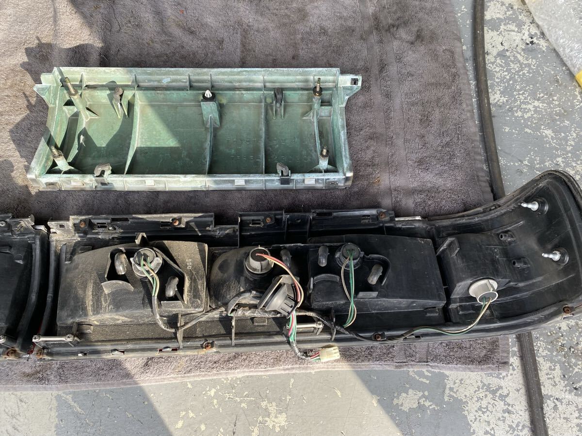 美品 純正　JZX81 GX81 クレスタ　テールランプ 左右セット テールライト 爪割れ無し　_画像10
