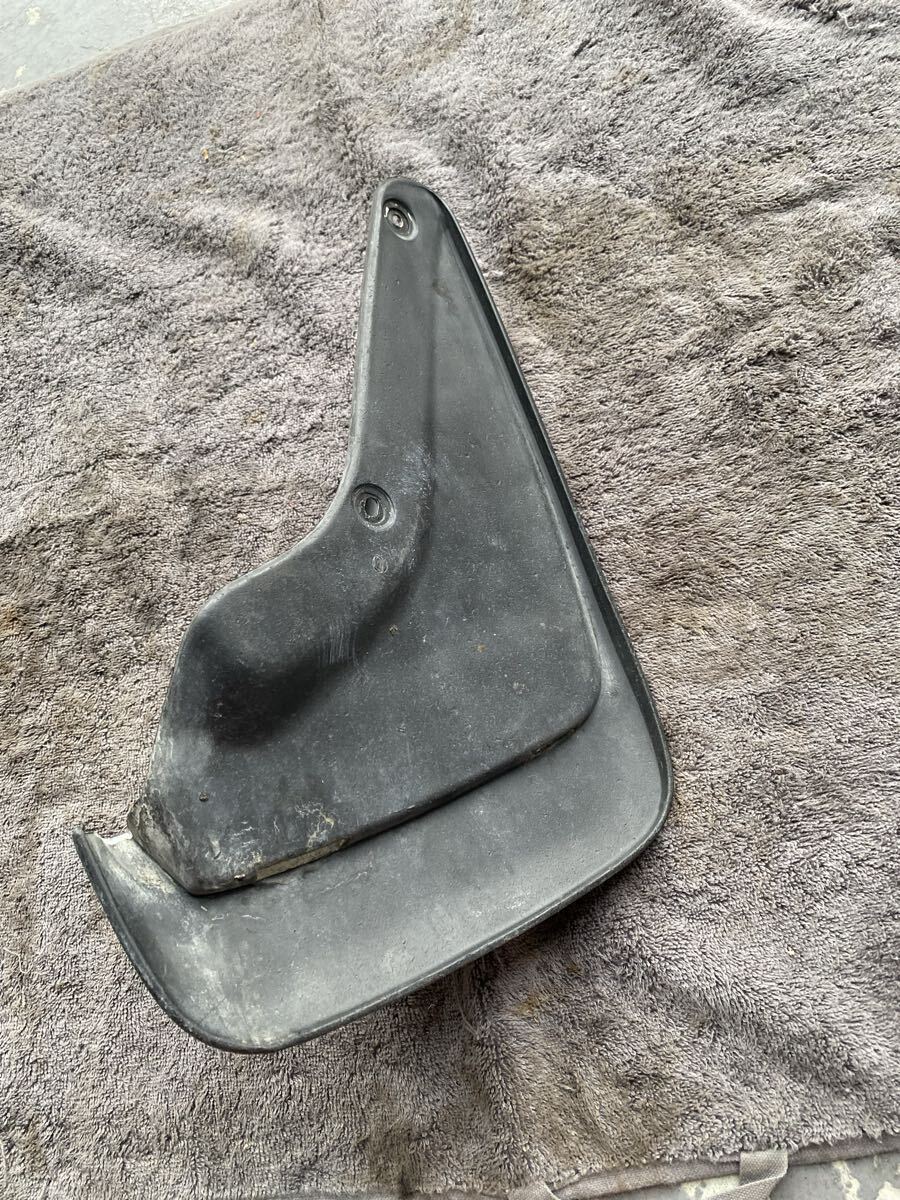 トヨタ JZX81 マークⅡ 純正 マッドガード ガード 泥除け 76626-22021/76621-22031 81系 クレスタ チェイサー _画像4