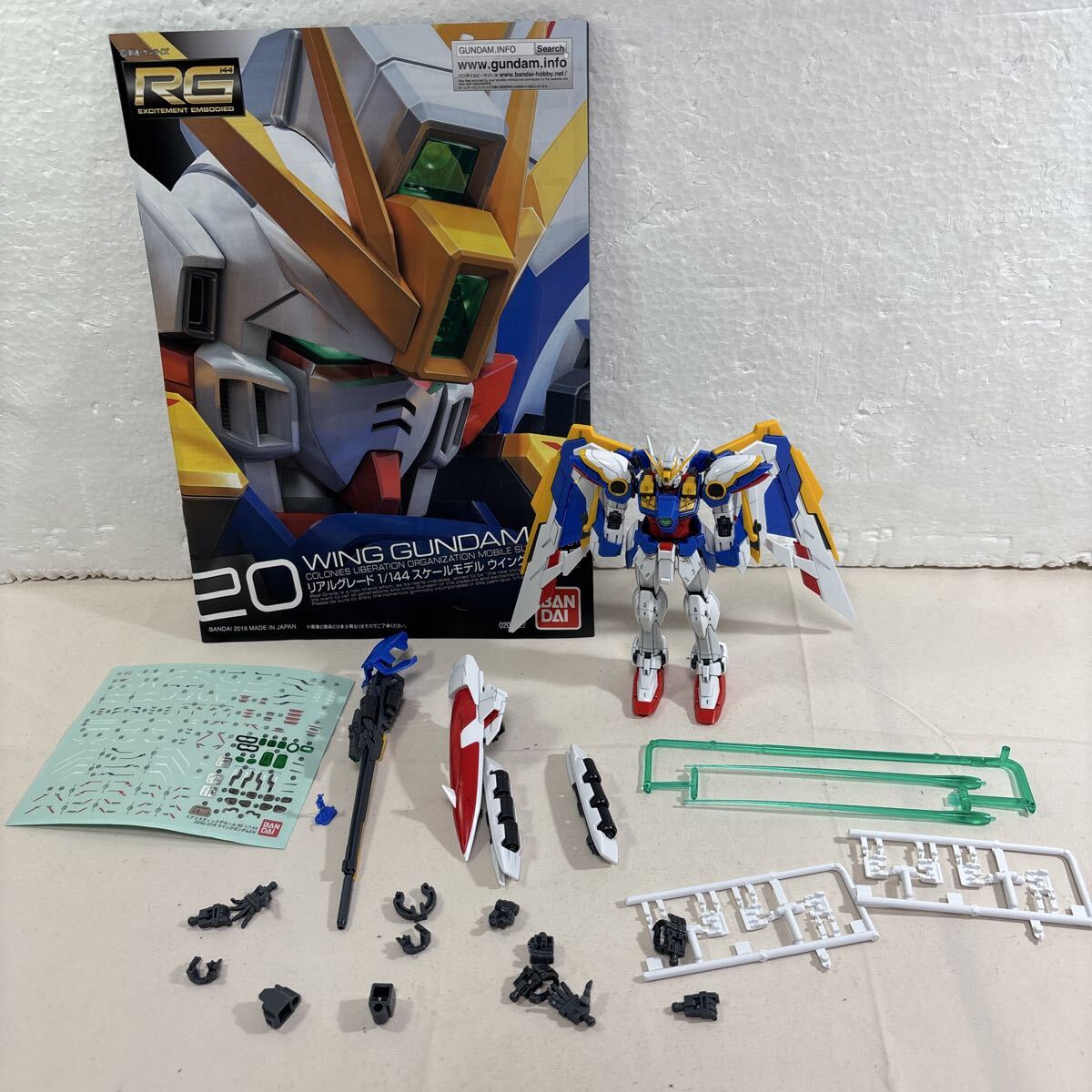 ガンプラジャンク　RG1/144 ウイングガンダムEW 組済 塗装あり　パーツ取り　_画像1