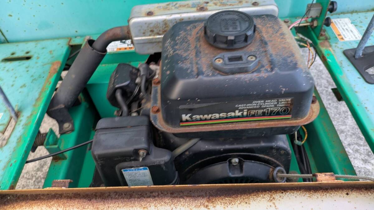 アテックス 運搬車 SL380 乗用 最大積載量 600kg ガソリンエンジン 3輪ホイル型 後輪駆動 条件付直接引取/輸送_画像6