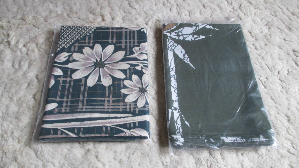 『風呂敷 2枚セット/両面 堅牢染 綿100% 87×90cm 、カーキー 竹/特選ブロード スパン綿100% 82×86cm 花、紺』自宅保管品』の自宅保管品_画像1