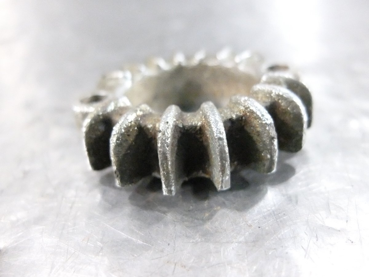 11)カワサキ メグロ250SG SG-057** エキパイフランジ【60】_画像2