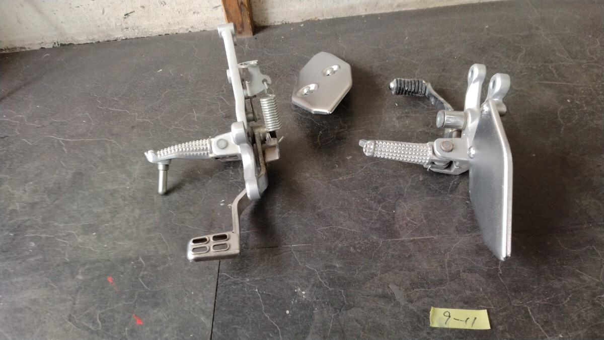 ヤマハ　YZF−R３　RH21J　 ステップ左右 ブレーキペダル シフトペダル　プレート_画像4