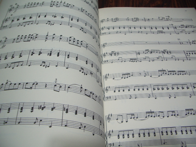 結婚式・パーティのためのヴァイオリン小品集 ポピュラー編 CD付 / バイオリン 楽譜スコア 美女と野獣 グリーンスリーブス 二人でお茶を他_画像3