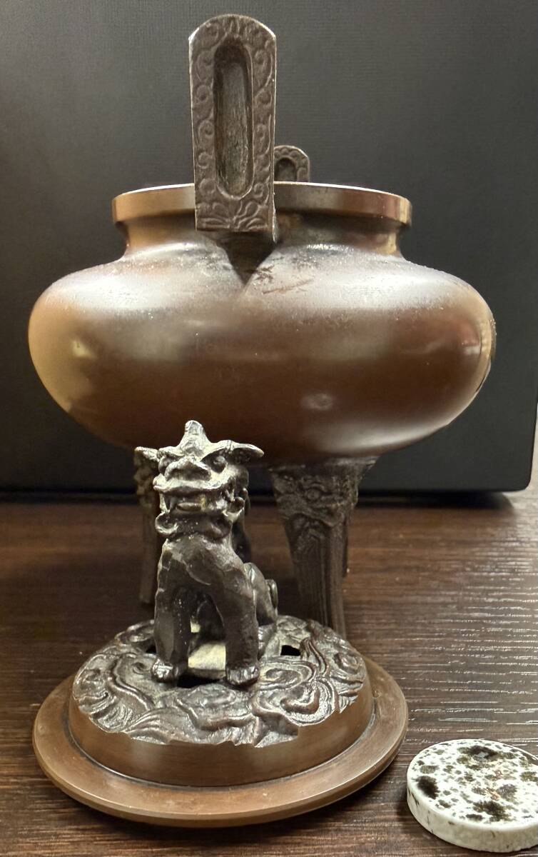 ＃8022 銅製獅子香炉 金属工芸品 置物 オブジェ 骨董品 アンティーク 共箱付き 現状品 中古品 長期保管品_画像2