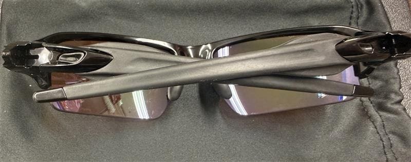 ＃8166 【箱・ケースなど付属品付】OAKLEY オークリー FLAK2.0 サングラス 現状品 中古品 長期保管品_画像6