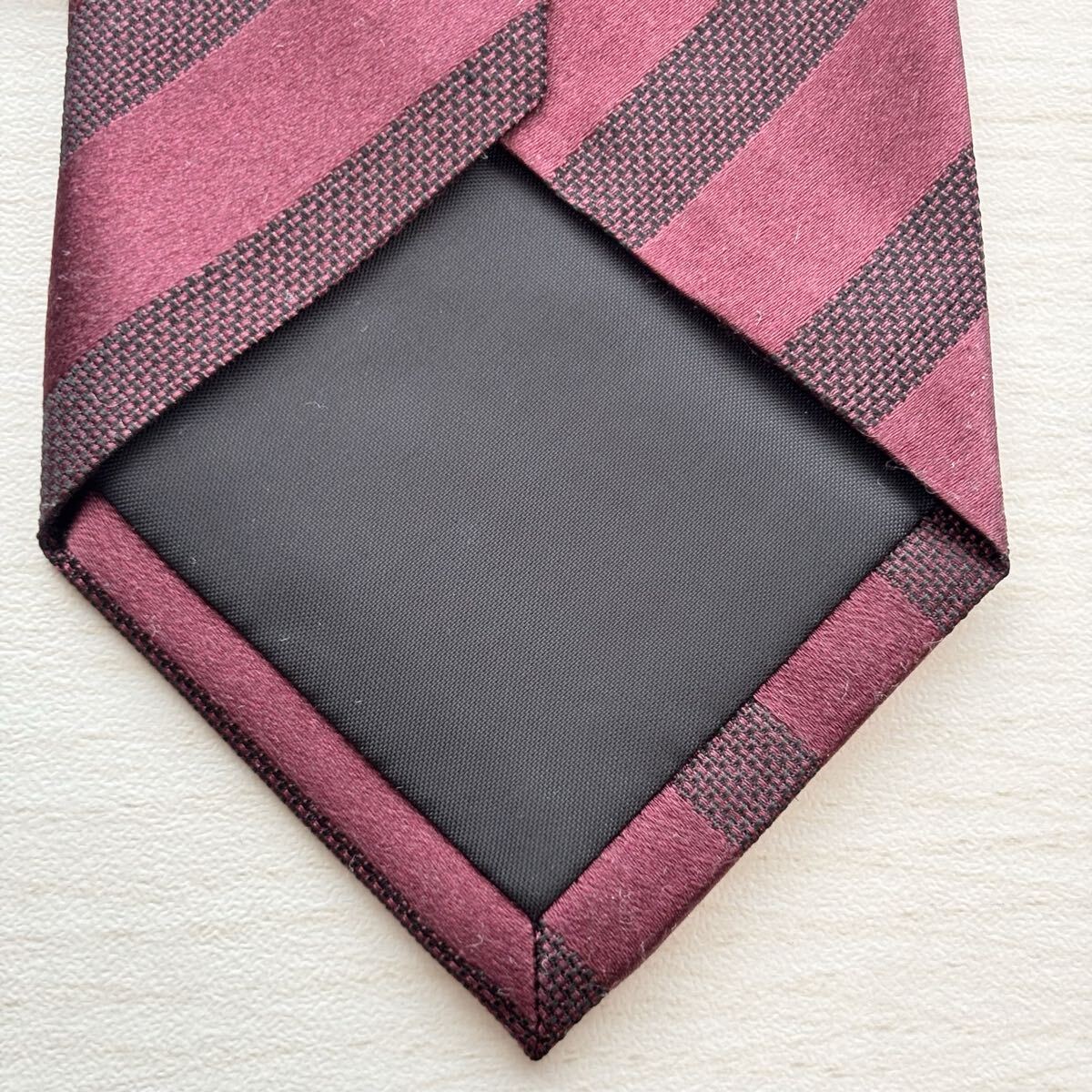 新品 未使用 タグ付き BLACK LABEL CRESTBRIDGE ブラックレーベルクレストブリッジ レジメンタル ストライプ シルク ネクタイ メンズ_画像4