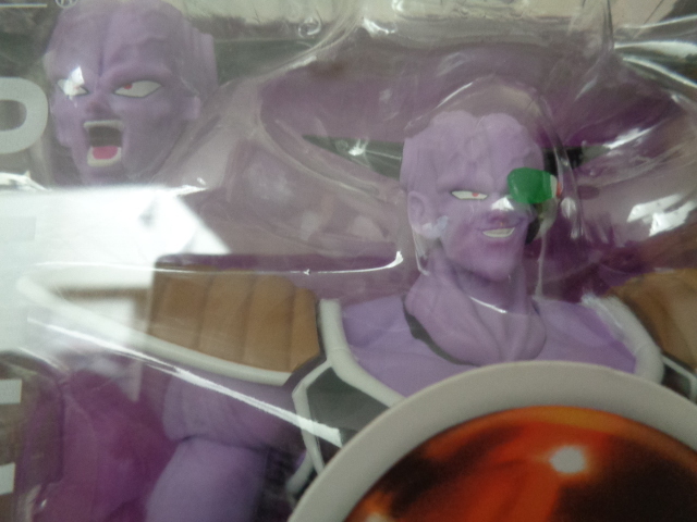 即決 新品未開封品 S.H.フィギュアーツ ドラゴンボールZ　ギニュー　国内正規品 S.H.Figuarts バンダイ 可動フィギュア_画像3