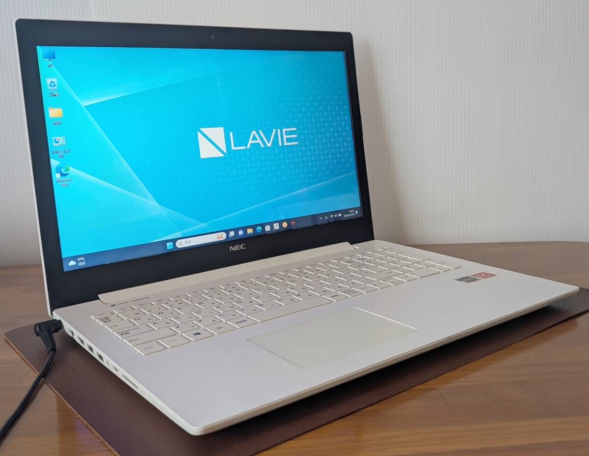 ★☆Win11 NS600M/Ryzen7/8G/SSD512G/WLAN/DVD/カメラ☆_画像3