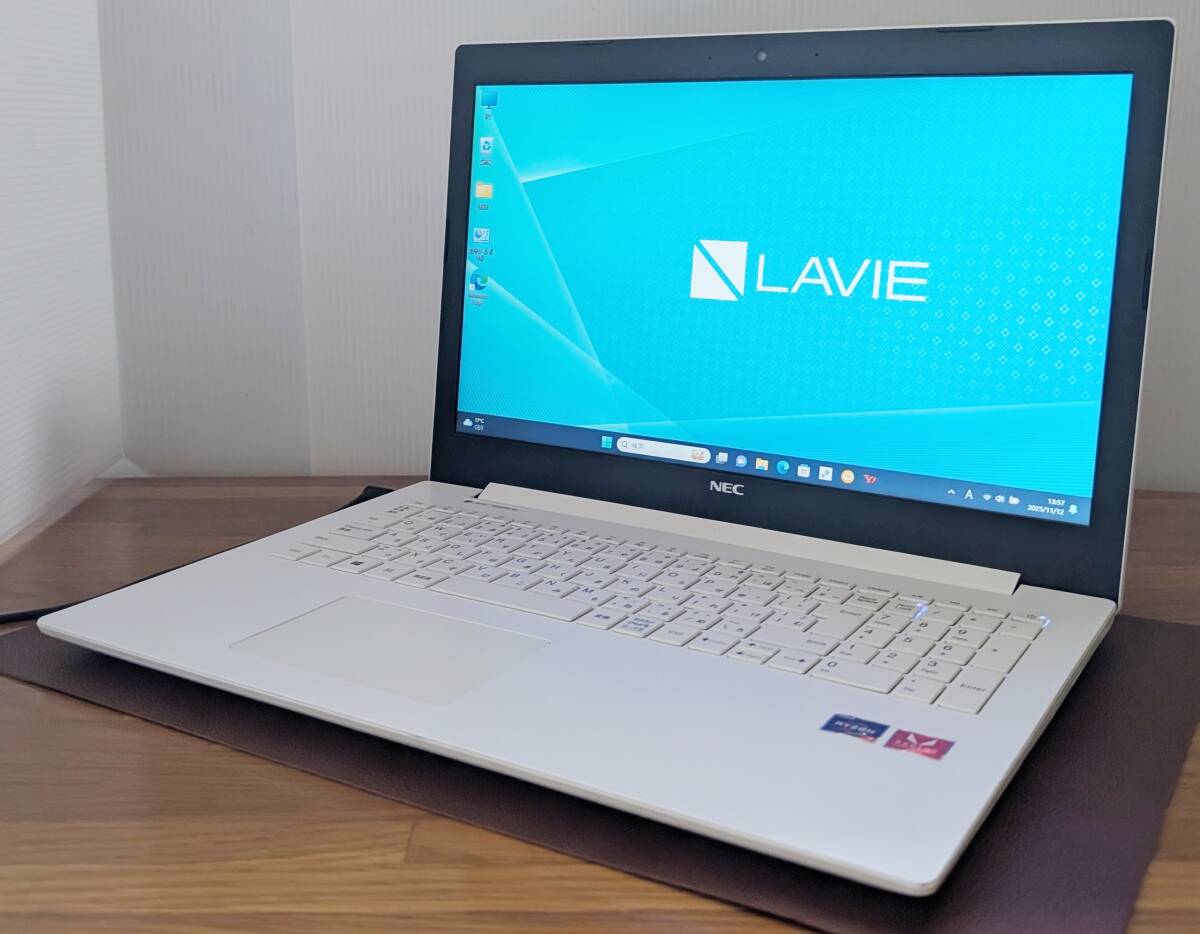 ★☆Win11 NS600M/Ryzen7/8G/SSD512G/WLAN/DVD/カメラ☆_画像2