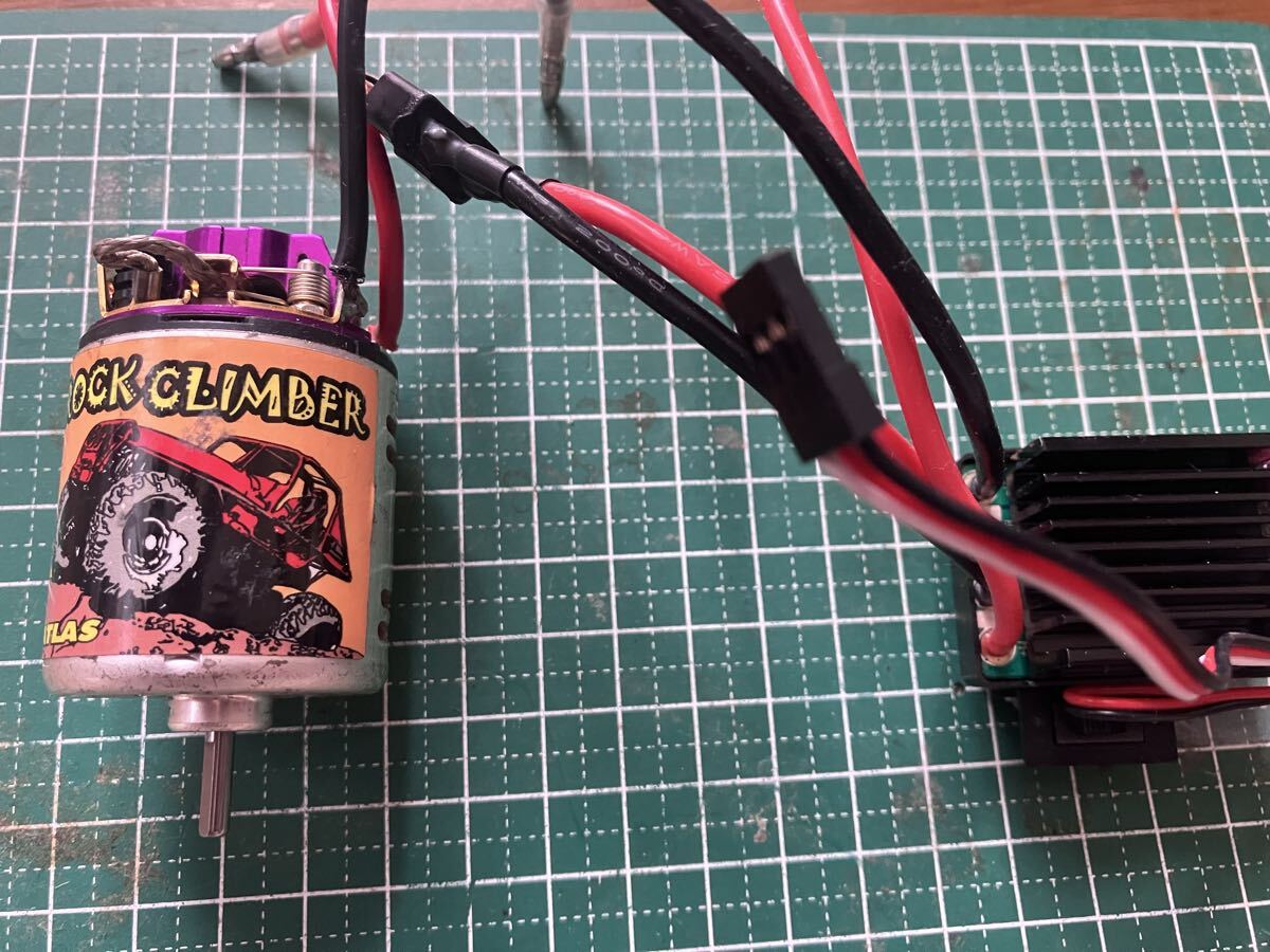 クローラー に！ アトラス製クローラー 用モーター120T ブラシアンプ の画像1