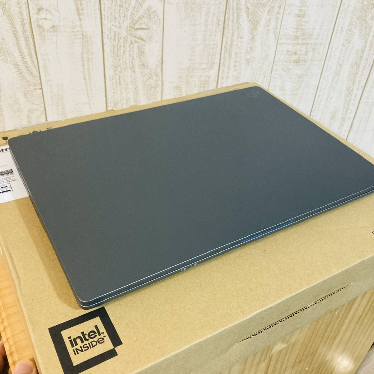 使用時間82時間 208,780円の品 500万画素 顔認証 アルミボディ 日本製 富士通 LIFEBOOK PH50/J3 FMVP50J3H 第12世代 Core i5 1235U 16GB_画像8