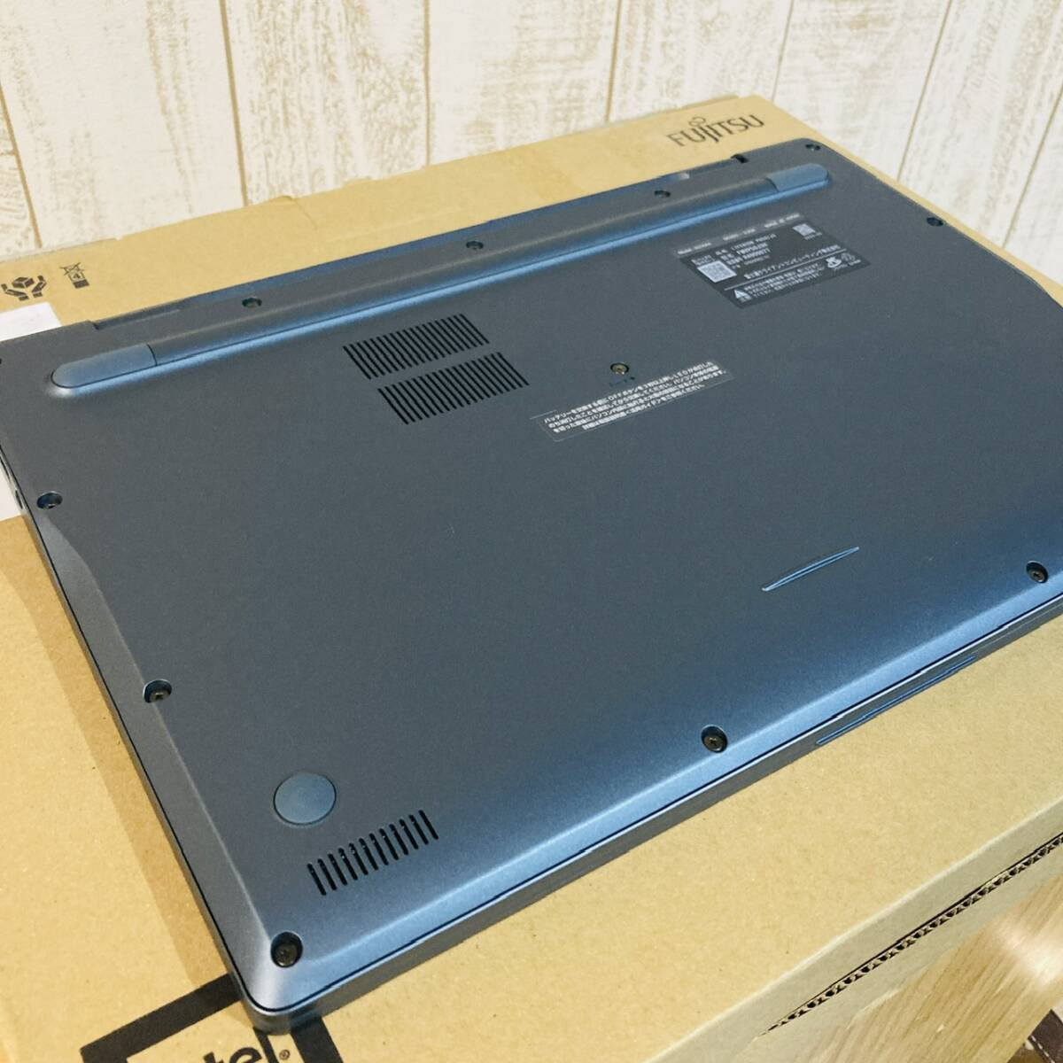 使用時間82時間 208,780円の品 500万画素 顔認証 アルミボディ 日本製 富士通 LIFEBOOK PH50/J3 FMVP50J3H 第12世代 Core i5 1235U 16GB_画像7