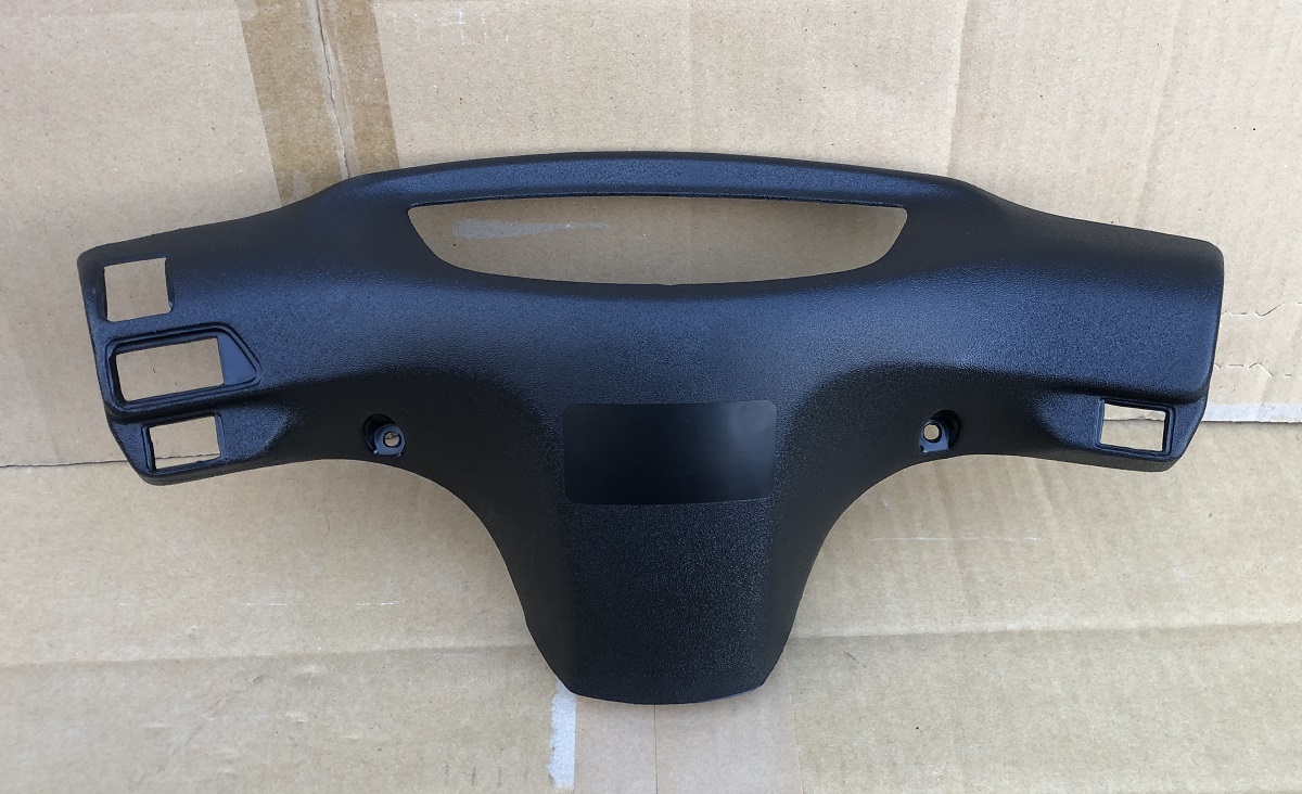 未使用 社外 外装 ライブディオ ライブディオZX AF34 AF35　メーターカバー　黒 LiveDioZX 補修外装 長期保管品 ハンドルリヤカバー①_画像1