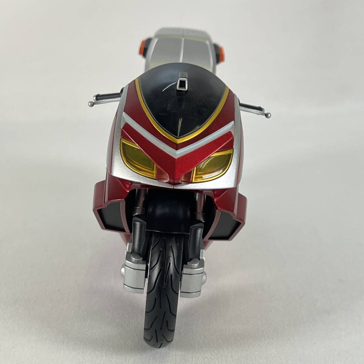 【中古品】BANDAI バンダイ S.H.Figuarts 仮面ライダーカブト カブトエクステンダー 2点セット 特撮 箱・取扱説明書・付属品なし_画像4