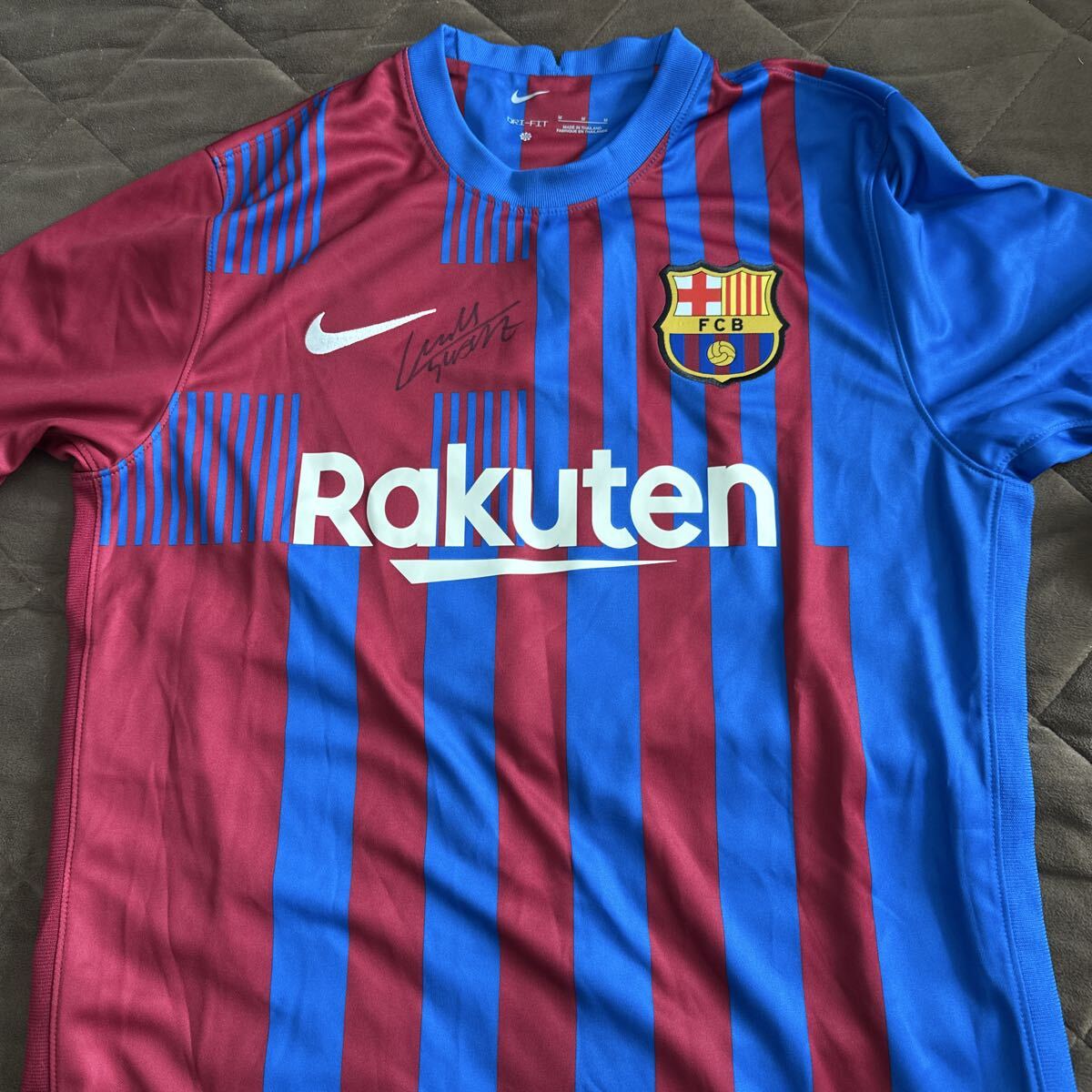 スアレス　ユニフォーム バルセロナ　サイン_画像2