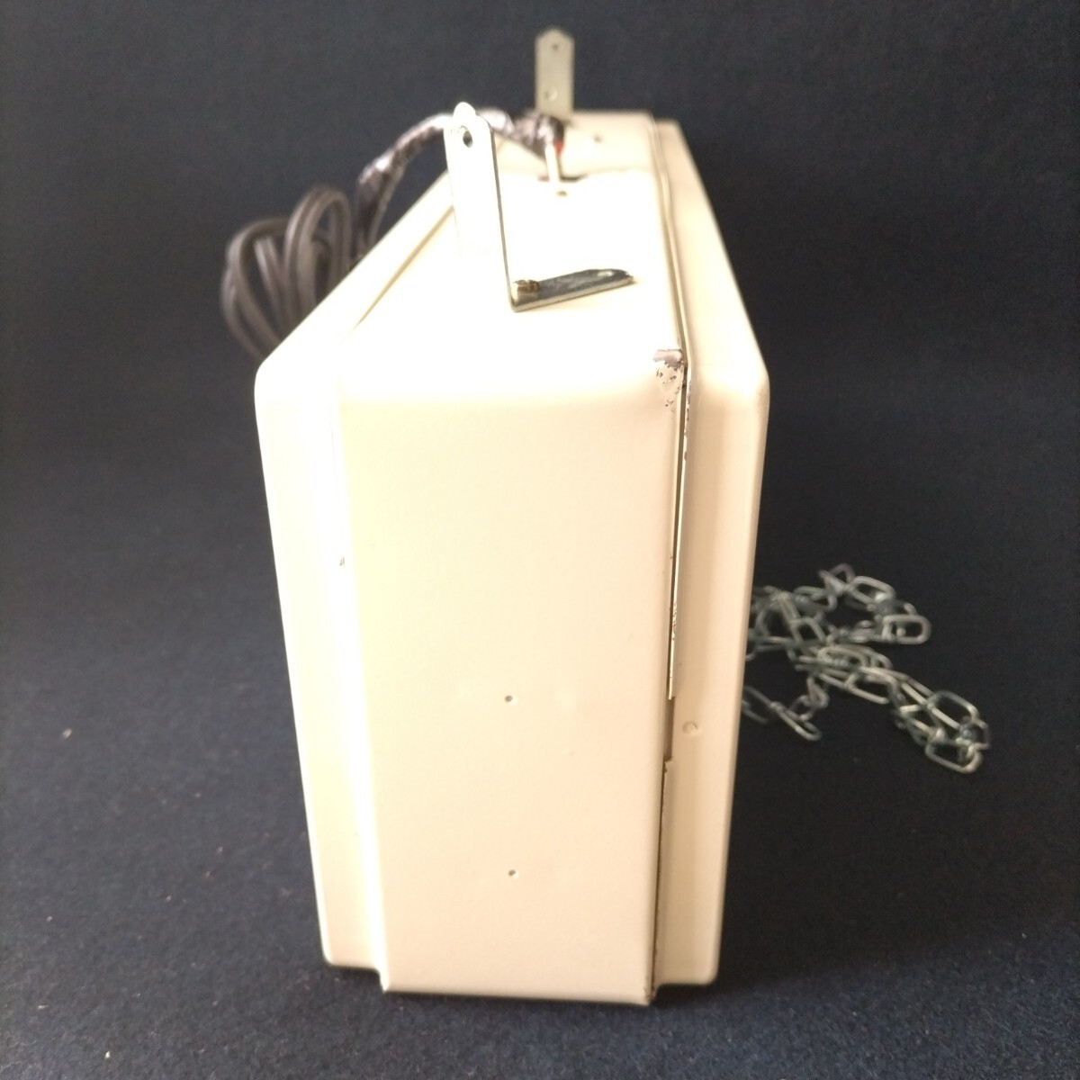 非常口灯 DEF-28501 誘導灯 動作未確認済み 大光電機株式会社 50Hz 100V 送料無料_画像5