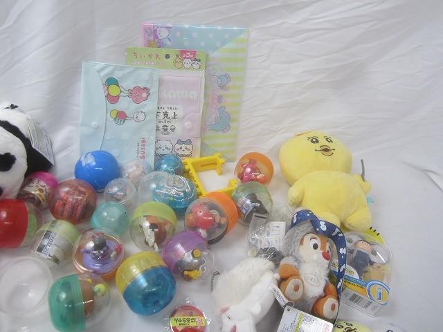 【まとめ売り 中古品】 ホビー ミニオン んぽちゃむ エルモ 他 ぬいぐるみ カチューシャ アクリルスタンド 等 グッズ_画像3