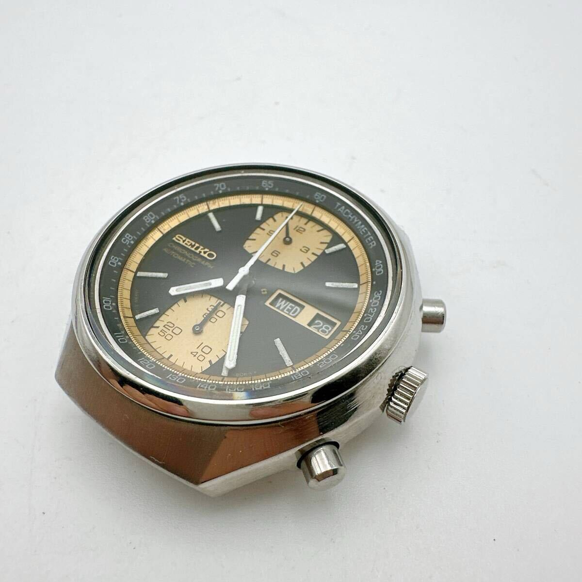 美品 稼動品 自動巻き SEIKO セイコースピードタイマー クロノグラフ 6138-8021ビンテージ デイデイト メンズ 腕時計　黒文字盤_画像2