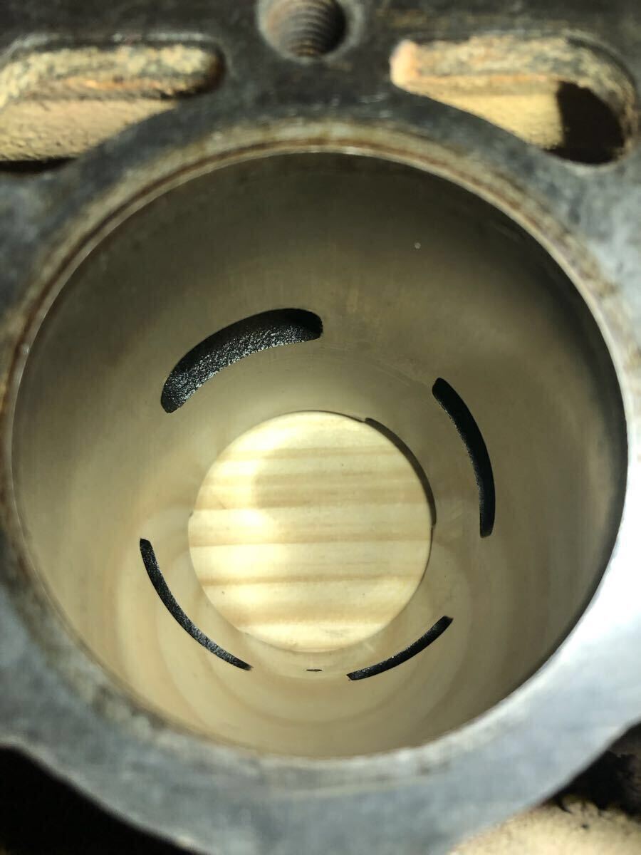 SJ10 LJ50エンジン　0.5ミリオーバーサイズピストン&シリンダー_画像4