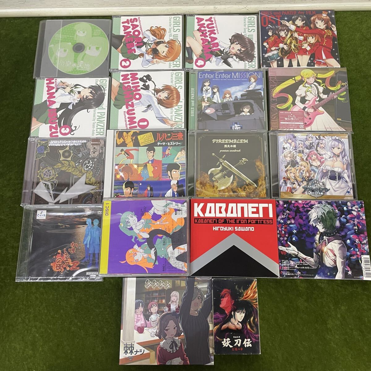 ★☆アニメ/アニメCD 大量まとめ アニメミュージック/アニメソング/ドラマCD など UTAMONOGATARI/ガールズ&パンツァー/カバネリ など_画像5