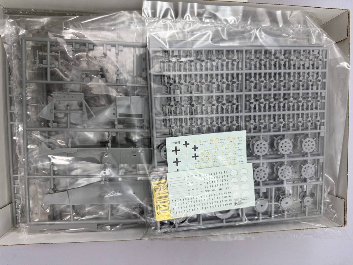 ドラゴン SdKfz.251/1 C型 リベットバージョン 1/35 6246_画像5