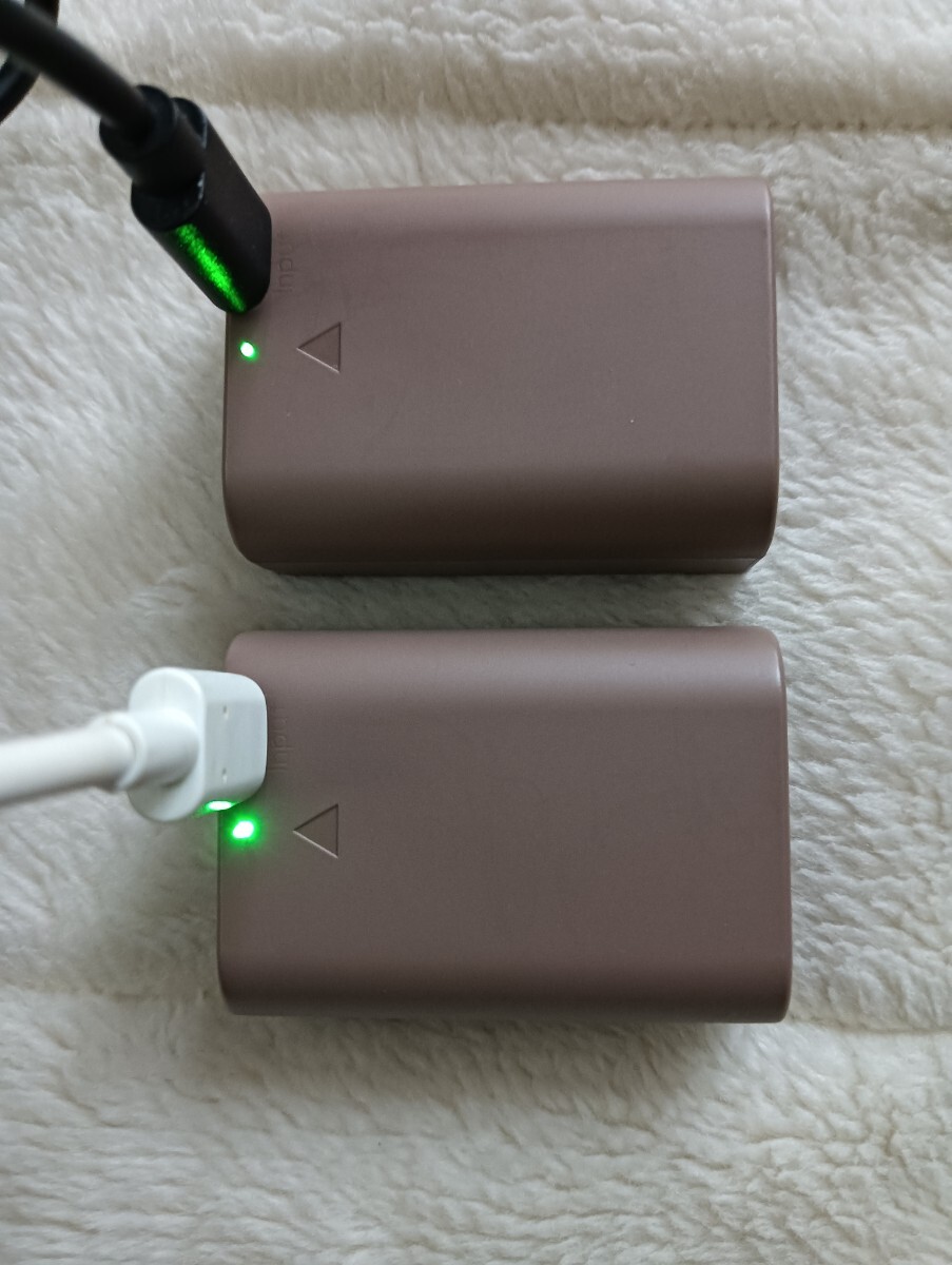 OM SYSTEM リチウムイオン充電池 BLX-1 直接充電 互換 バッテリー 2個 ロワジャパン　 純正充電器対応 残量表示 【PSE基準検品】_画像7