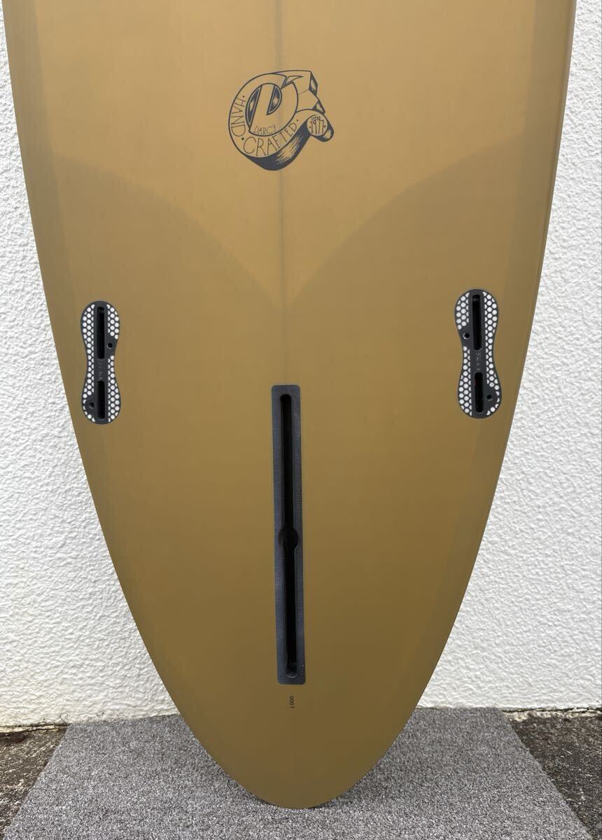 【新品未使用】DARCYsurfboards Mid Length Magic 7.0 EPS シングル　 ミッドレングス シングル TRI _画像4