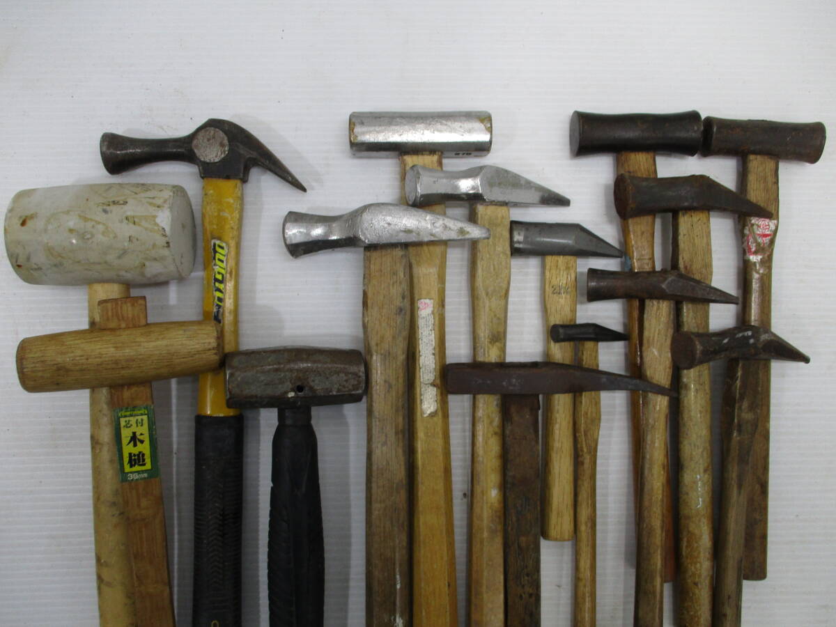 L138大工道具★金鎚、石頭ハンマー、ゴムハンマー、木槌、玄能などまとめて15丁_画像1