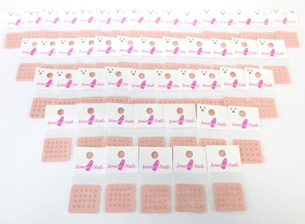  стоимость доставки 185 иен #ip794#V ногти для наклейка треугольник 2.3mm Gold 50 пункт [sin ok ][ клик post отправка ]