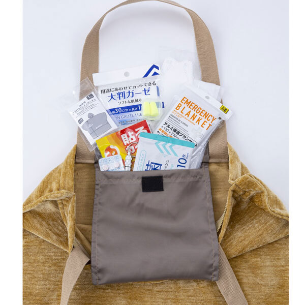 送料300円(税込)■mb362■SONAENO トートバッグとしても使える 多機能クッションカバー 5990円相当【シンオク】_画像4